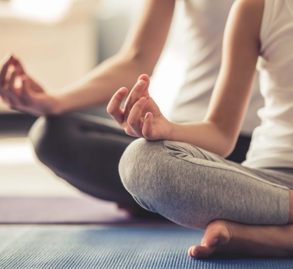 Você sabe a diferença entre Yoga e Meditação?